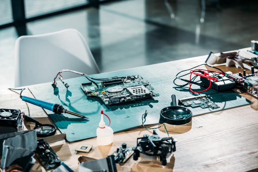 pcb加工廠生產(chǎn)廠家，pcb加工廠用的gerber軟件？